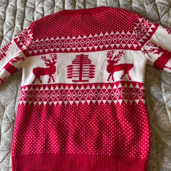 EXLURA Long sleeve Winter Sweater size Small; Red and off white - Picture 2 of 5